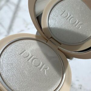 Dior Forever Couture Luminizer 03 Pearlescent Glow